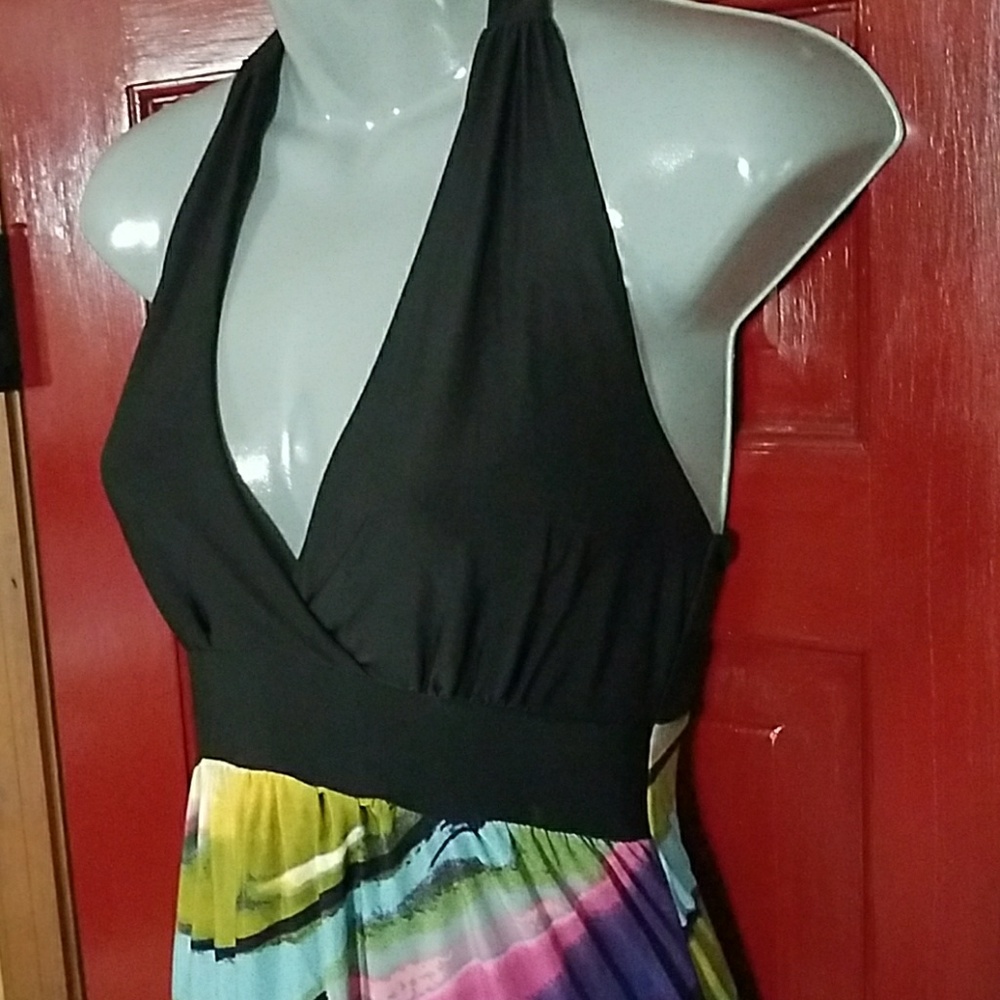 Chesley Maxi dress Small - Picture 2 of 8